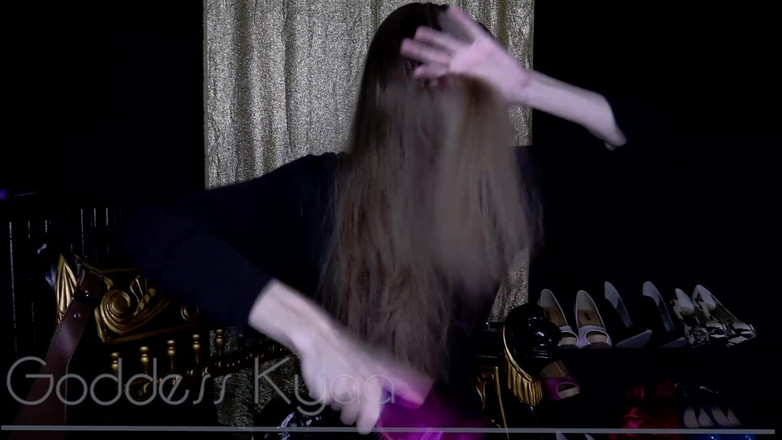 Kyaa Chimera: Haarebürsten necken