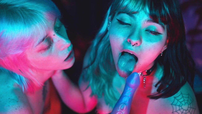 Quente club: Acidalia e nath - lesbianisme antara teman-teman