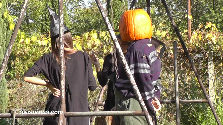 Sadurnus: Happy Halloween! Smoking and CBT