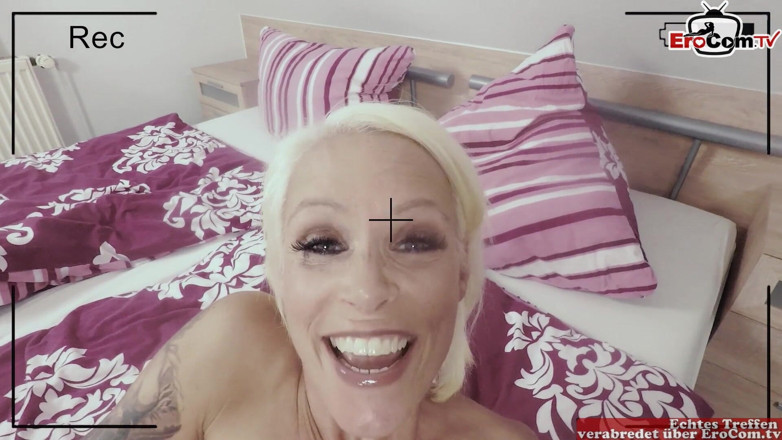 EroCom: Skinny german slut want sperm in petite amateur pussy