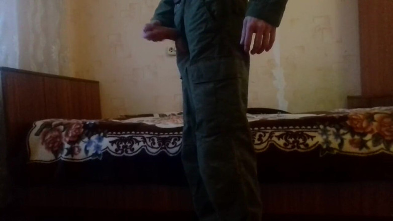 AlexRusFun: 사방에서 자위하는 러시아 음란한 군인