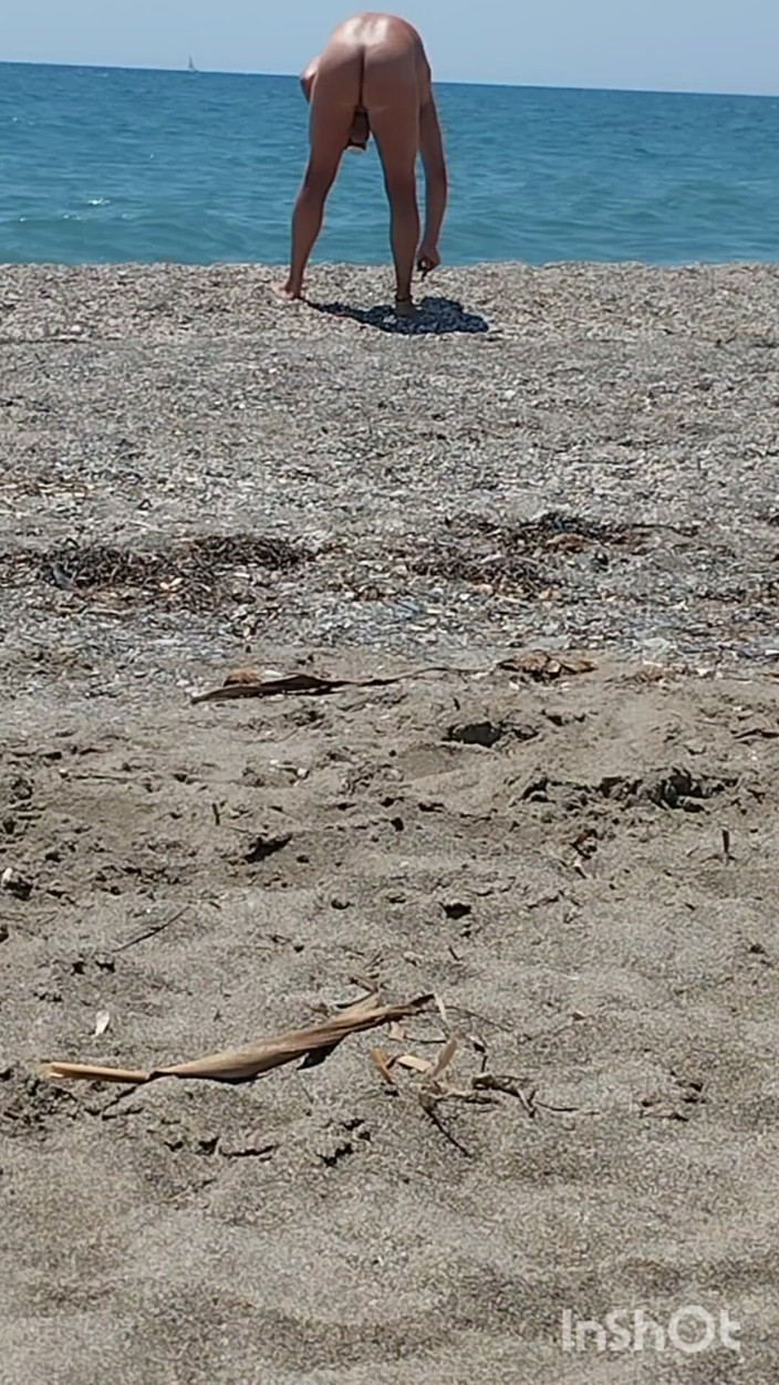 Morbosete000: Plajda Çıplak Eğlenmek