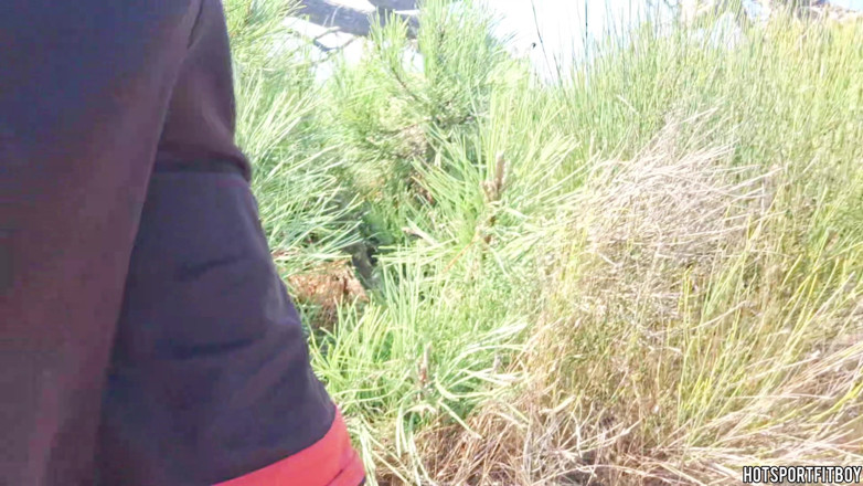 Hotsportfitboy: Masturbating My Big Cock on a Beach - Walking Excited