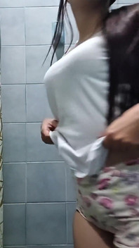 Do You Like My Big Tits?-yuliethgomez