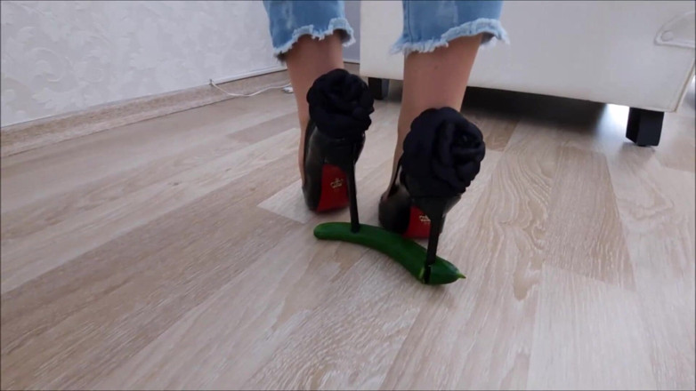 Goddess Lina: Goddess Lina - Cucumber crush. Vol 2