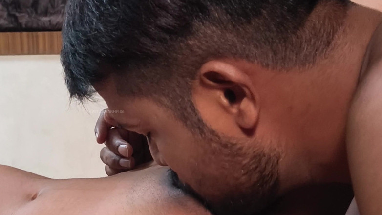 SAWITA BHABHI: Zlobivá Bhabhi měl románek s nevlastním bratrem ve tchýně, kterou...