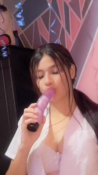 Girl Masturbates in Her Grandparents House