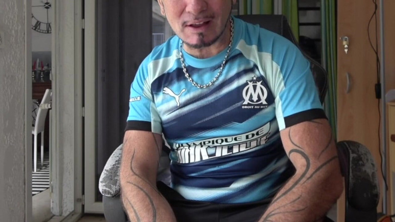 AMATOR BAREBACK FRENCH STUDIO: Bukkake amatér s gay twinks saje všechny své přátele do...