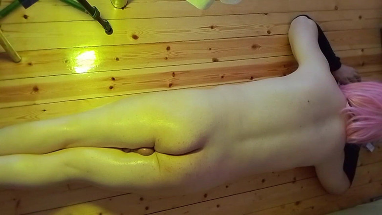 Kitty_Cross: Urocza trans piękność solo