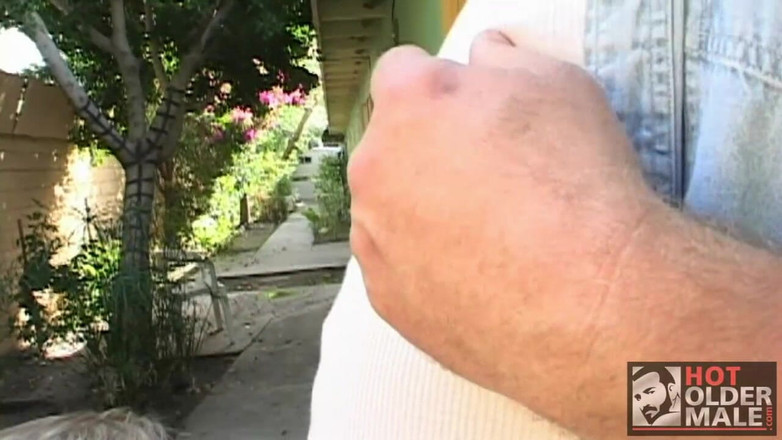 Pantheon men: Strój biznesowy spełnia buty robocze