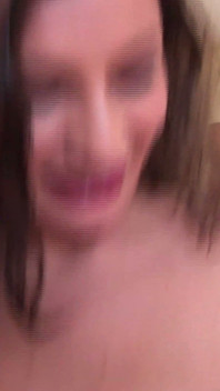 Luiza Fisting Herself Peeing and Getting Fisted