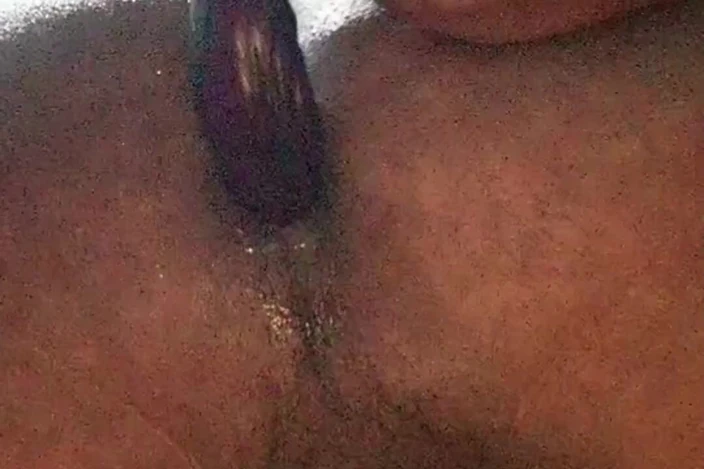 Renata Himalaya: Cum Masturbated My Penis and the Eggplant Went Into My...