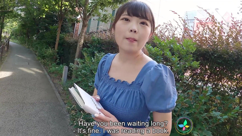 Tenshigao: Japanese Housewife Asami Wakana Comes to Us to Get Naked...