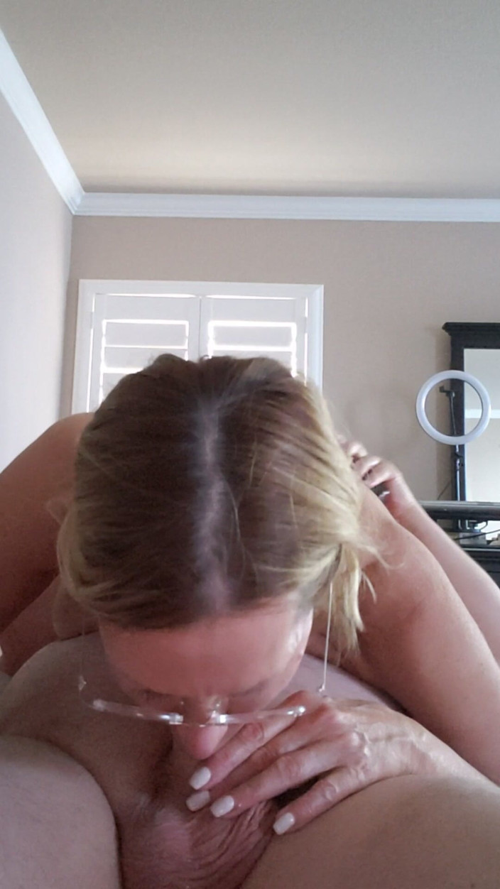 JessRyan: 69 com a verdadeira esposa gostosa Jess Ryan chupando o...
