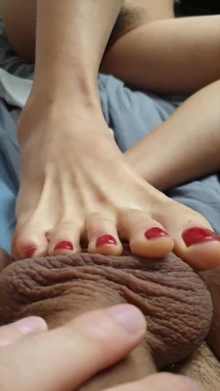 SpicyGum: June liu – schneller amateur-footjob