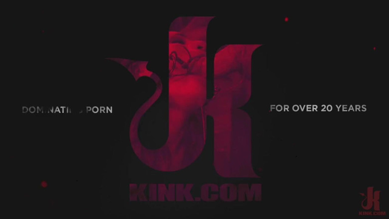 Families Tied by Kink: Lezbiyen genç eliza jane üvey anne Ryan Keely'den anal intikam alıyor