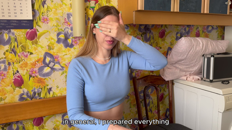 Milfetta: Candy atau Dick? Kontol cowok ini mirip cewek tukang ngentot