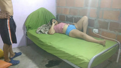 Adribella69: Mon demi-frère me fait une baise riche alors qu’il n’y...