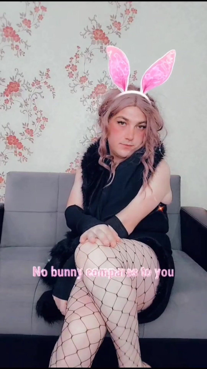Kitty_Cross: Kitty, modèle amateur féminine populaire