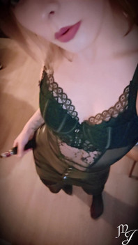 Bodysuit Ve Garter Belt Bu Ön Izleme Sizi Dizlerinin Üstüne Çökdürüyor - Mistress Julia