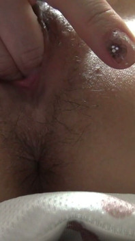 Eine längere Stimulation des G-Punkts mit den Fingern führt zu einem Orgasmus