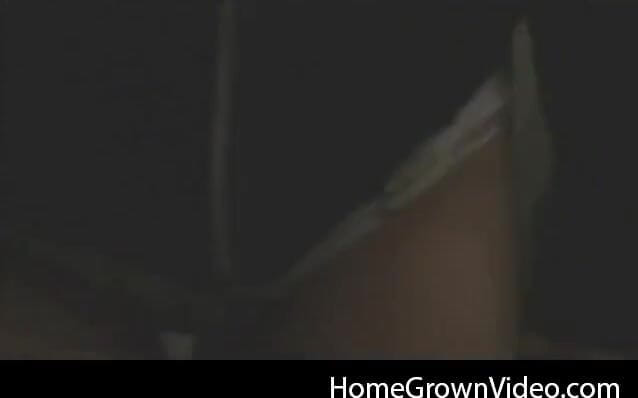 Homegrown Wives: 아마추어 애널 섹스