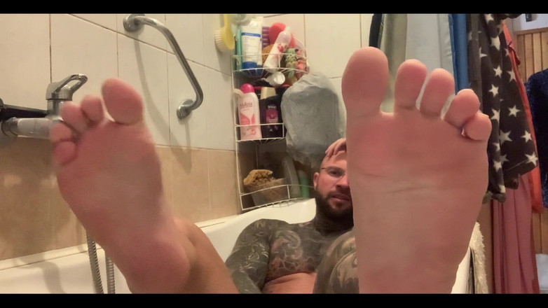 Jasons feet: Ett trevligt och varmt bad?