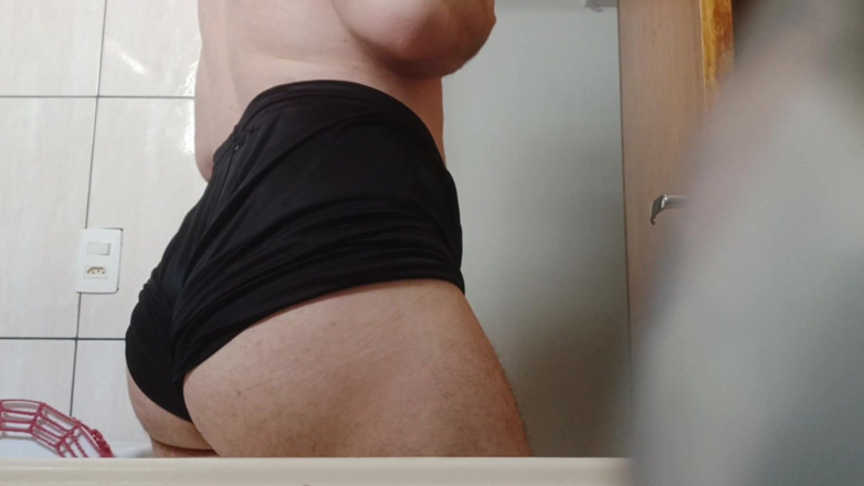 amateurbrazilian: I Like to Show off on the Internet in Exchange...