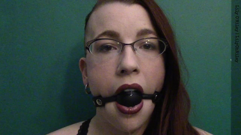 Lily O'Riley: Ballgag Staring