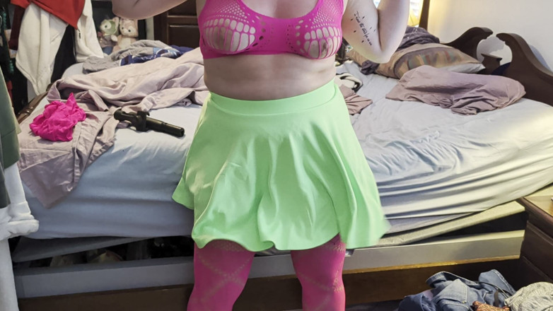 Always Fun No Pants: Hot Wife Tries on New Outfit!