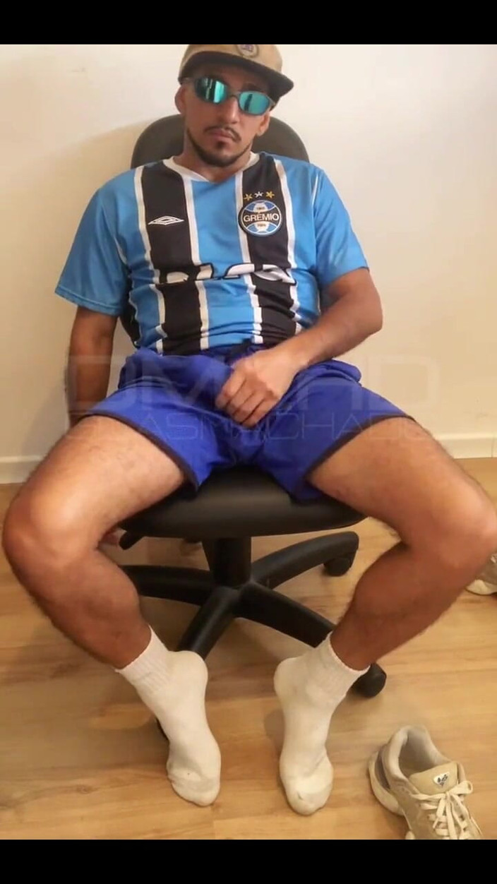 Douglas Machado: Pies y semen