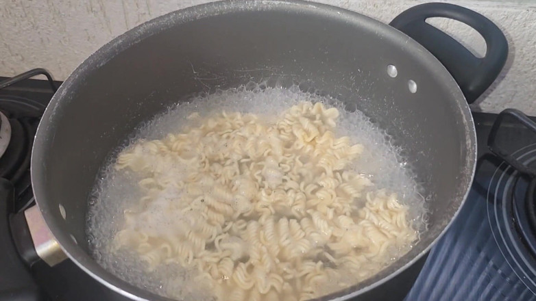 Pietro Montoya: Satisfying My Hunger with Piss-seasoned Ramen Noodles 03/04/2024