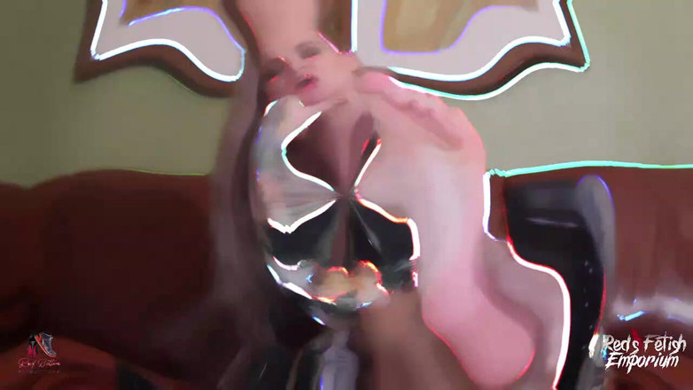 Reds Fetish Emporium: Whitney Morgan Ile Yağlanmış Ayaklar