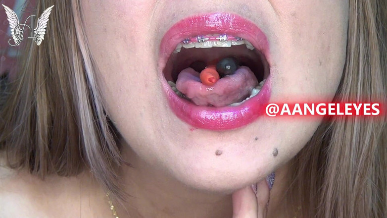 Angel eyes studio: 나는 전체 크레용을 삼켜!!