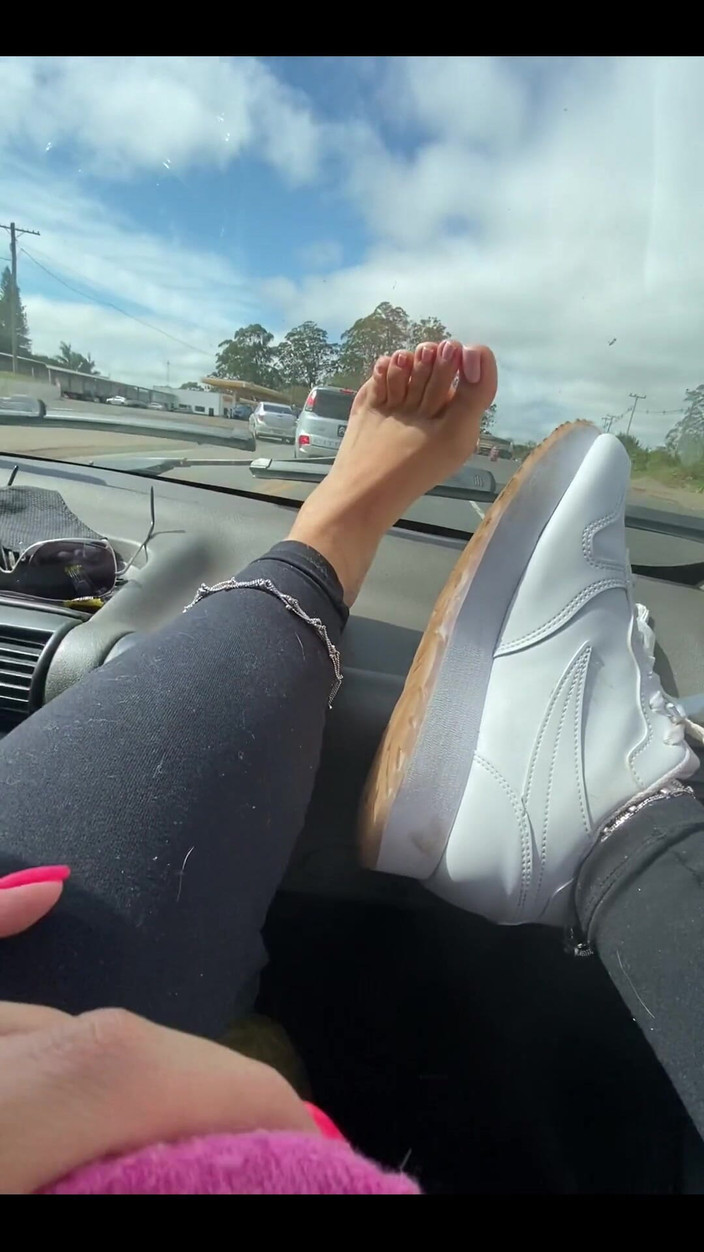 KiffaFeet: 汗流漉漉的