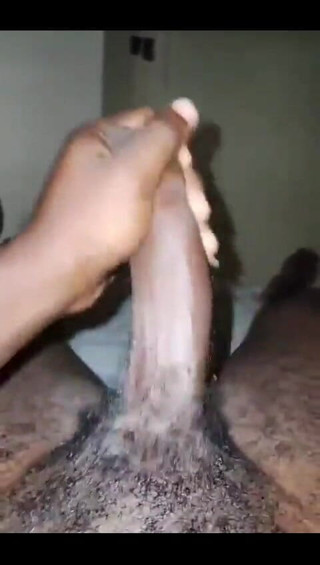 Haydenbbc: My D par paagal ho raha hoon