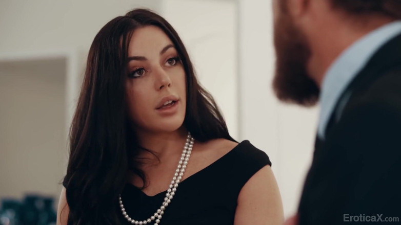 Erotica X: EroticaX - soția infidelă Whitney Wright nu are timp pentru conversație