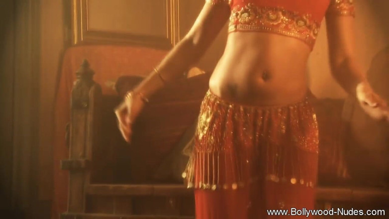 Bollywood Nudes: She Sees Through Your Games