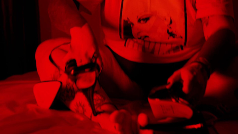 Evol Feet: Bạn được định sẵn để liếm lòng bàn chân của tôi trong nhiều...