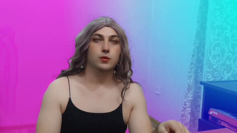 Kitty_Cross: I Am a Girl I Will Fuck You My Bitches...