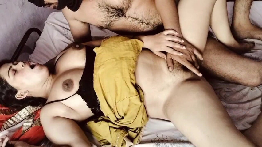 Hot Indian Bhabhi Fucked Rough by Old Father in Law (Your kavita studio) Hot Indian Bhabhi Fucked Rough by Old Father in Law (Your kavita studio)
