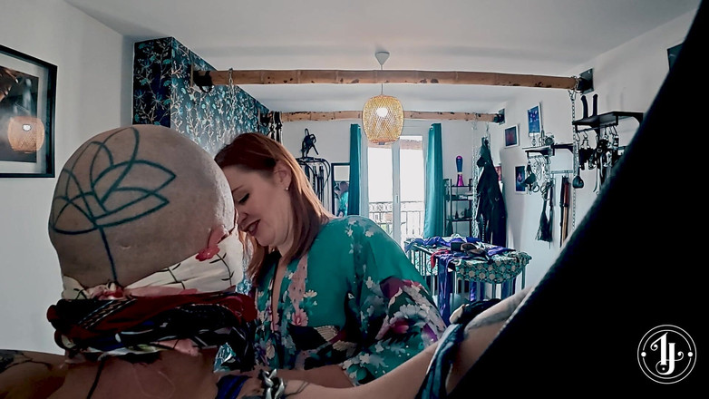 InannaJustice: St Andrews Cross Bondage: Inanna Justice Zmysłowe chusty