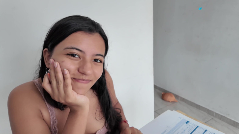 Incognita XXX: Student dostaje pomoc w odrobieniu pracy domowej