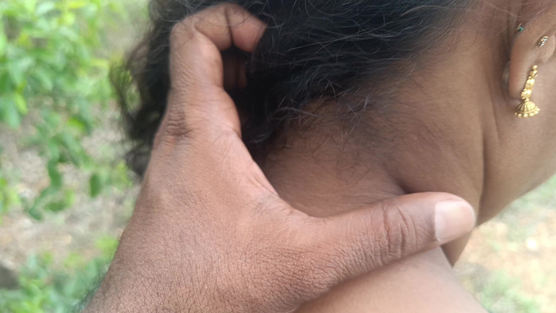 Magilmathi: Femei căsătorite tamil în aer liber, partea 1