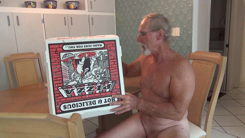 Jerky Girls: April Dawn lutscht und wichst mit april dawn