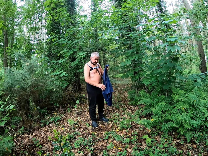 Andy: 步行 30 2025