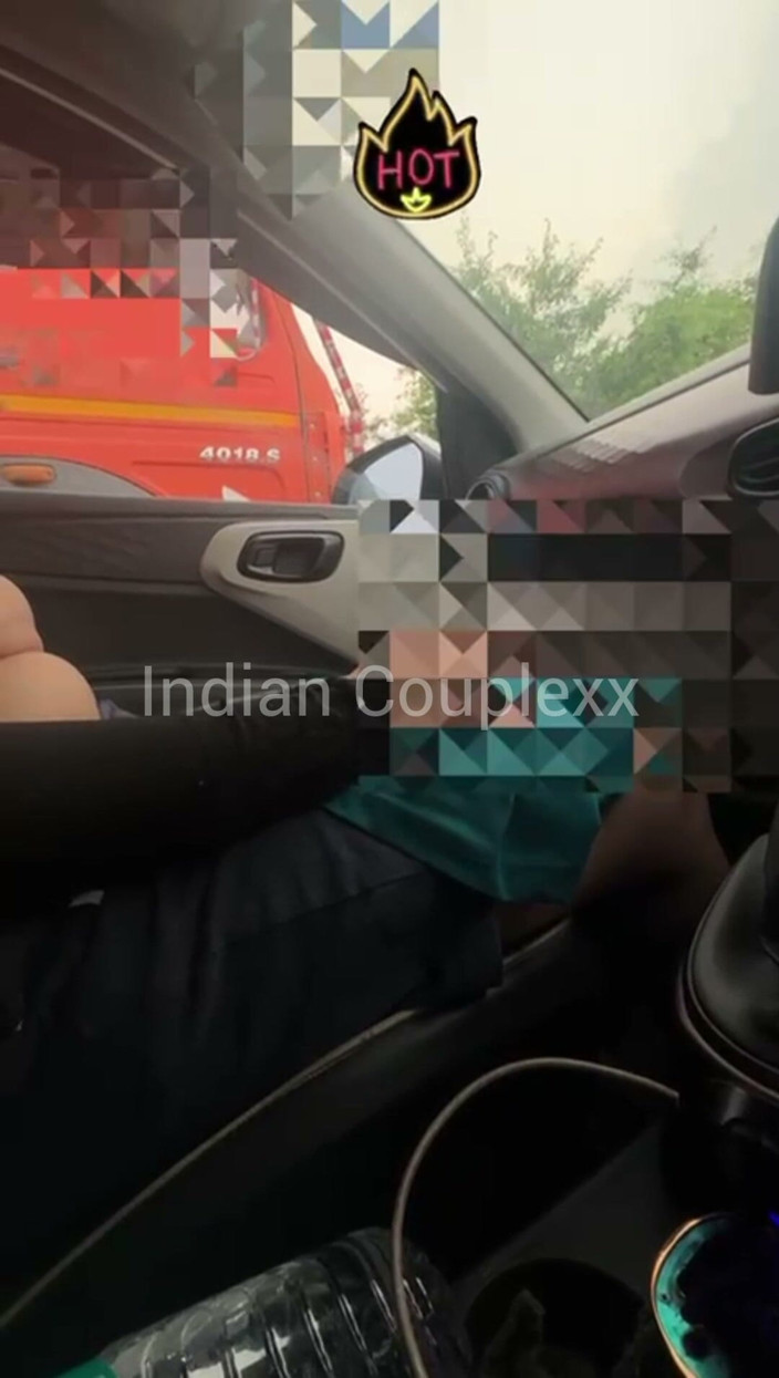 Indian Couplexx: Desi Wife Sex with Truck Drivers in Car