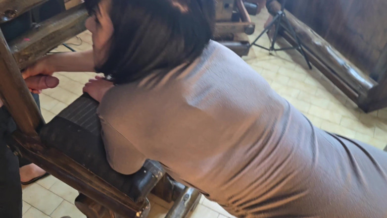 Sparowdox: Soție sexy se fute cu un vibrator în timp ce doi...
