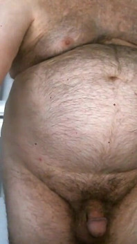 Jurulatih Karl Belly dan Puting Menggesel