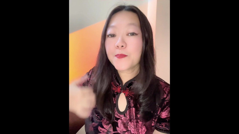 Smoking Asian: Chainsmoking, MILF asiatique, coaching masturbatoire : louanges et récompense mon esclave...